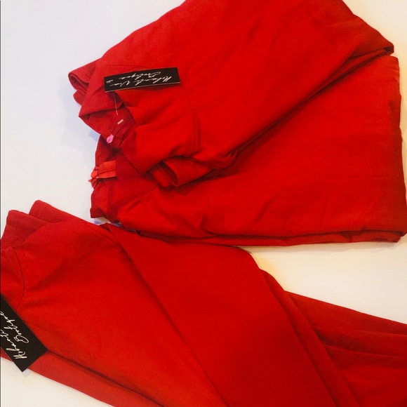 Trendy past the knees dress - Picture 2 of 3